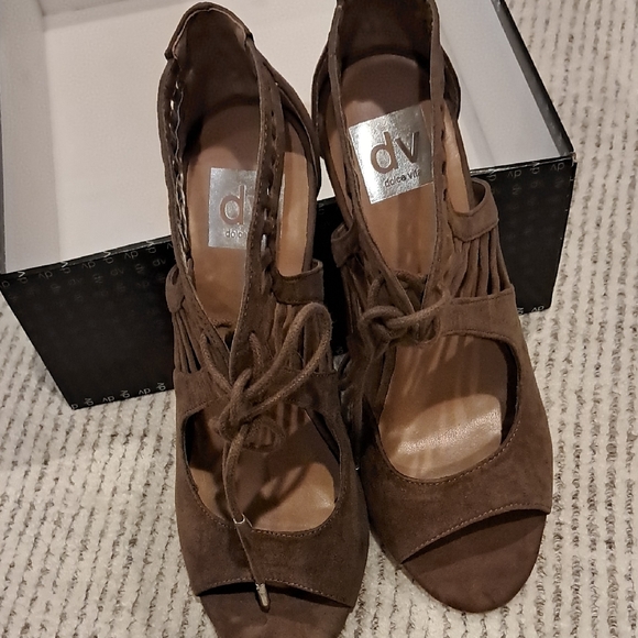 DV by Dolce Vita Lace-Up Suede Brown Heels Size 8 - Picture 7 of 12